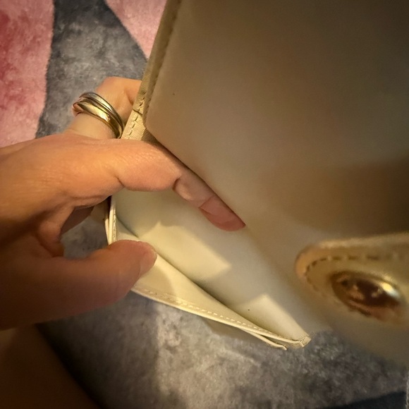 Louis Vuitton Gold Key & Card Holder - Picture 8 of 11